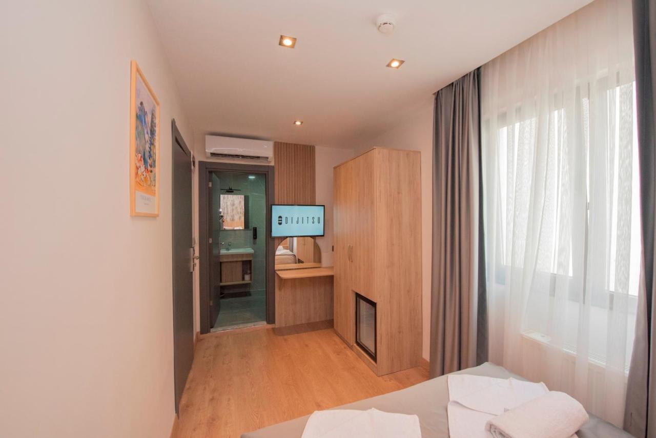 Mahya Hotel Istanbul Exterior photo